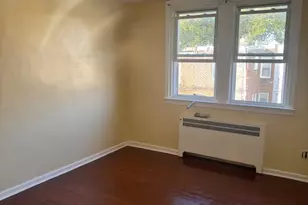 241 Howell Street E, Philadelphia, PA 19120 - Photo 12