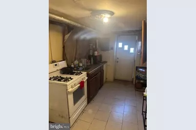 241 Howell Street E, Philadelphia, PA 19120 - Photo 18