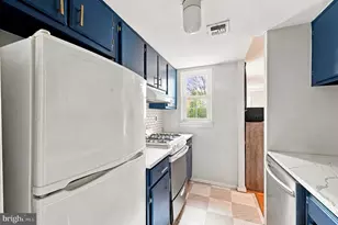 326 Queen St, Philadelphia, PA 19147 - Photo 10