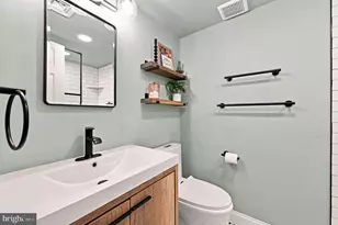 326 Queen St, Philadelphia, PA 19147 - Photo 14