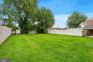 1903 Foster St, Philadelphia, PA 19116 - Photo 4