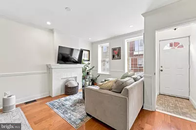 913 Daly Street, Philadelphia, PA 19148 - Photo 4