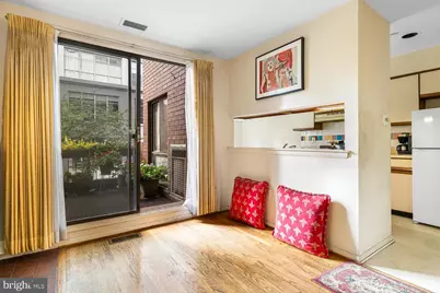 100 N 22nd Street #102, Philadelphia, PA 19103 - Photo 16