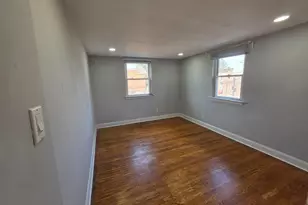 7701 Gilbert St, Philadelphia, PA 19150 - Photo 4