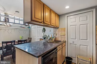 412 S 7th Street, Philadelphia, PA 19147 - Photo 18