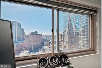 2101 Chestnut Street #1612, Philadelphia, PA 19103 - Photo 2
