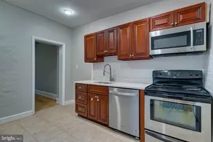 156 East St, Philadelphia, PA 19127 - Photo 6