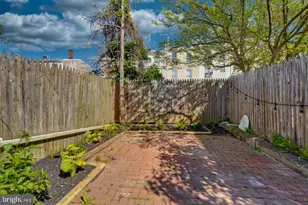156 East St, Philadelphia, PA 19127 - Photo 16