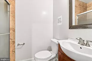 2007 W Oxford St, Philadelphia, PA 19121 - Photo 12