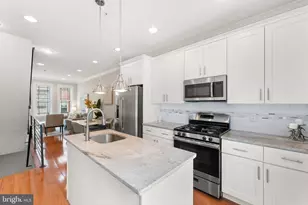 2226 Cross St, Philadelphia, PA 19146 - Photo 8