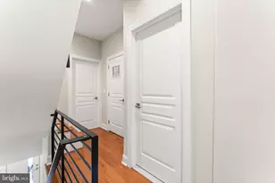 2226 Cross St, Philadelphia, PA 19146 - Photo 14