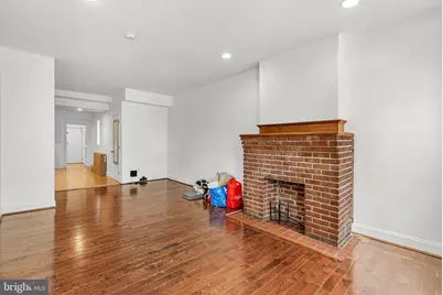 903 S 13th Street, Philadelphia, PA 19147 - Photo 2
