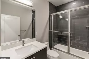 1020 S 53rd St, Philadelphia, PA 19143 - Photo 8