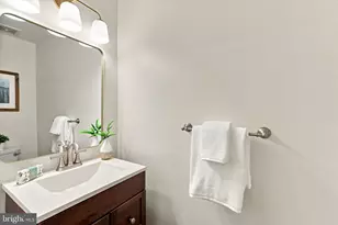 220 N 22nd St, Philadelphia, PA 19103 - Photo 10