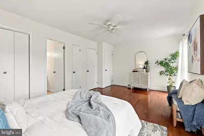 220 N 22nd Street #B, Philadelphia, PA 19103 - Photo 16