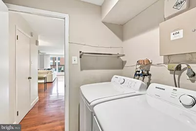 220 N 22nd Street #B, Philadelphia, PA 19103 - Photo 10