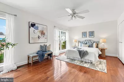 220 N 22nd Street #B, Philadelphia, PA 19103 - Photo 16