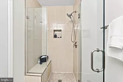 220 N 22nd Street #B, Philadelphia, PA 19103 - Photo 22
