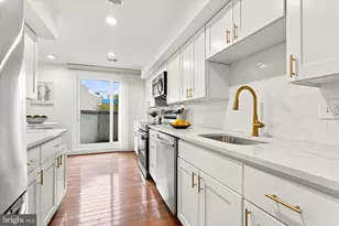 220 N 22nd St, Philadelphia, PA 19103 - Photo 6