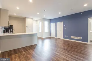 1917 N 7th St, Philadelphia, PA 19122 - Photo 14