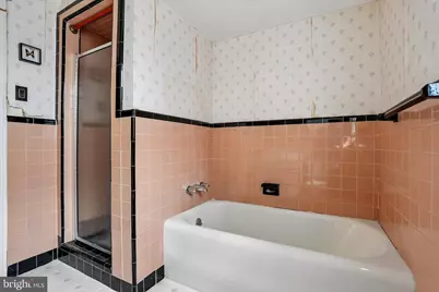 7730 Loretto Avenue, Philadelphia, PA 19111 - Photo 20