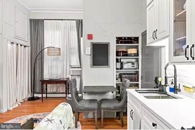 265 S 9th #1M, Philadelphia, PA 19107 - Photo 6