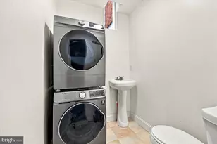 2325 N 17th St, Philadelphia, PA 19132 - Photo 8