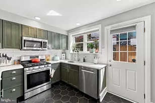 1617 S Iseminger St, Philadelphia, PA 19148 - Photo 10