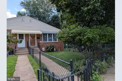 7835 Lawndale Avenue, Philadelphia, PA 19111 - Photo 2