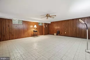 7835 Lawndale Ave, Philadelphia, PA 19111 - Photo 20
