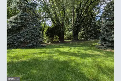 7835 Lawndale Avenue, Philadelphia, PA 19111 - Photo 6