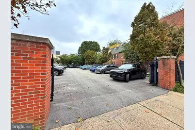 4 S Alder Street #4, Philadelphia, PA 19147 - Photo 26