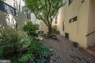 4 S Alder St, Philadelphia, PA 19147 - Photo 22