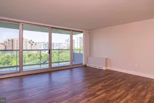2200 Benjamin Franklin Pkwy, Philadelphia, PA 19130 - Photo 24