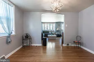8617 Alicia St, Philadelphia, PA 19115 - Photo 10
