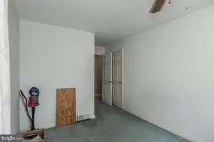 8617 Alicia St, Philadelphia, PA 19115 - Photo 34