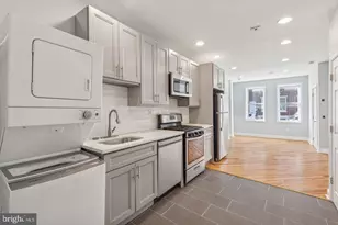 1711 S 6th St, Philadelphia, PA 19148 - Photo 2