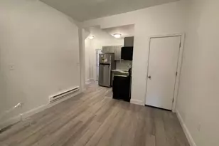 2731 N Darien St, Philadelphia, PA 19133 - Photo 2