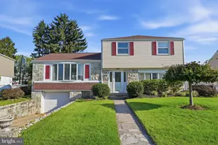 809 Regina St, Philadelphia, PA 19116 - Photo 1