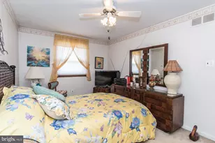 468 Pinewood Rd, Philadelphia, PA 19116 - Photo 60