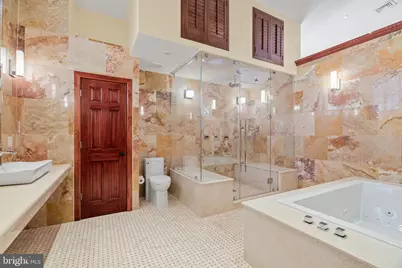 802 Locust Street #PENTHOUSE, Philadelphia, PA 19107 - Photo 38