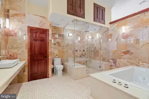 802 Locust St, Philadelphia, PA 19107 - Photo 38