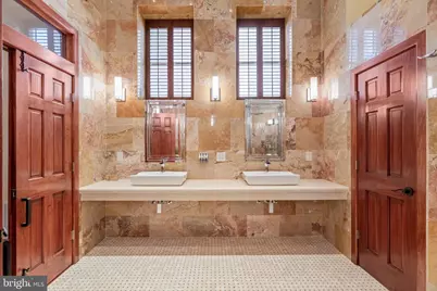802 Locust Street #PENTHOUSE, Philadelphia, PA 19107 - Photo 40