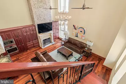 802 Locust Street #PENTHOUSE, Philadelphia, PA 19107 - Photo 28