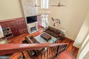 802 Locust St, Philadelphia, PA 19107 - Photo 28