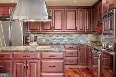 802 Locust Street #PENTHOUSE, Philadelphia, PA 19107 - Photo 4