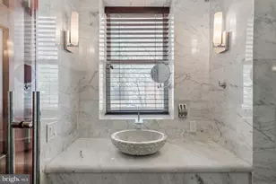 802 Locust St, Philadelphia, PA 19107 - Photo 24