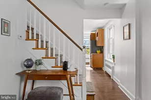 238 E Mt Pleasant Ave, Philadelphia, PA 19119 - Photo 10