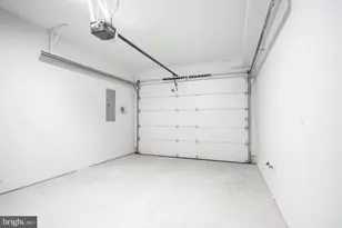 1102 E Columbia, Philadelphia, PA 19125 - Photo 24