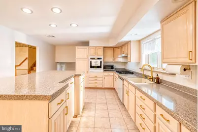 2206 Fulmer Street, Philadelphia, PA 19115 - Photo 30